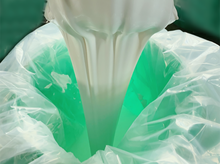 深圳粘合劑廠家-金立基禮盒膠廠家。