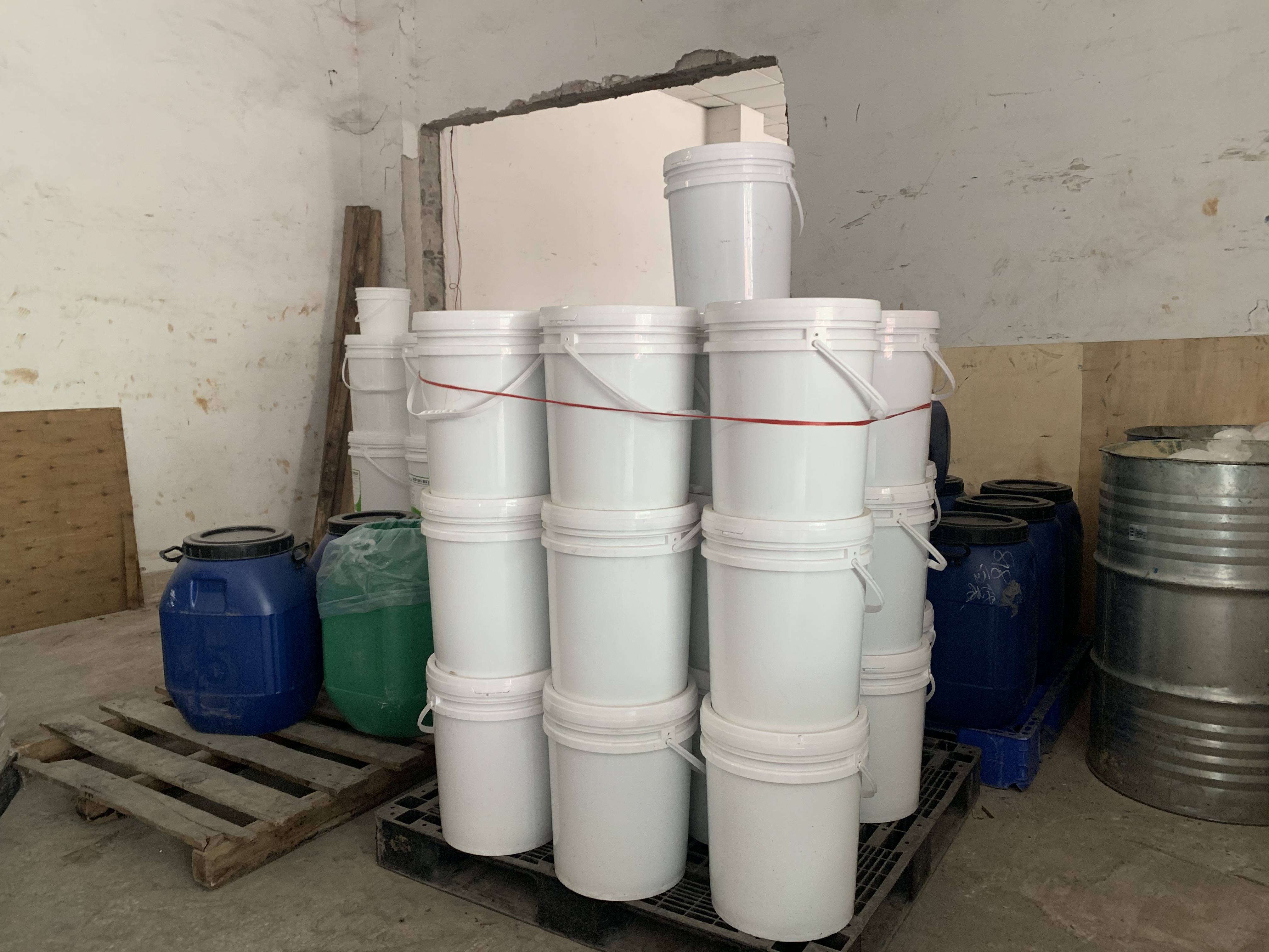 金立基金銀卡材質(zhì)紙塑膠批發(fā)