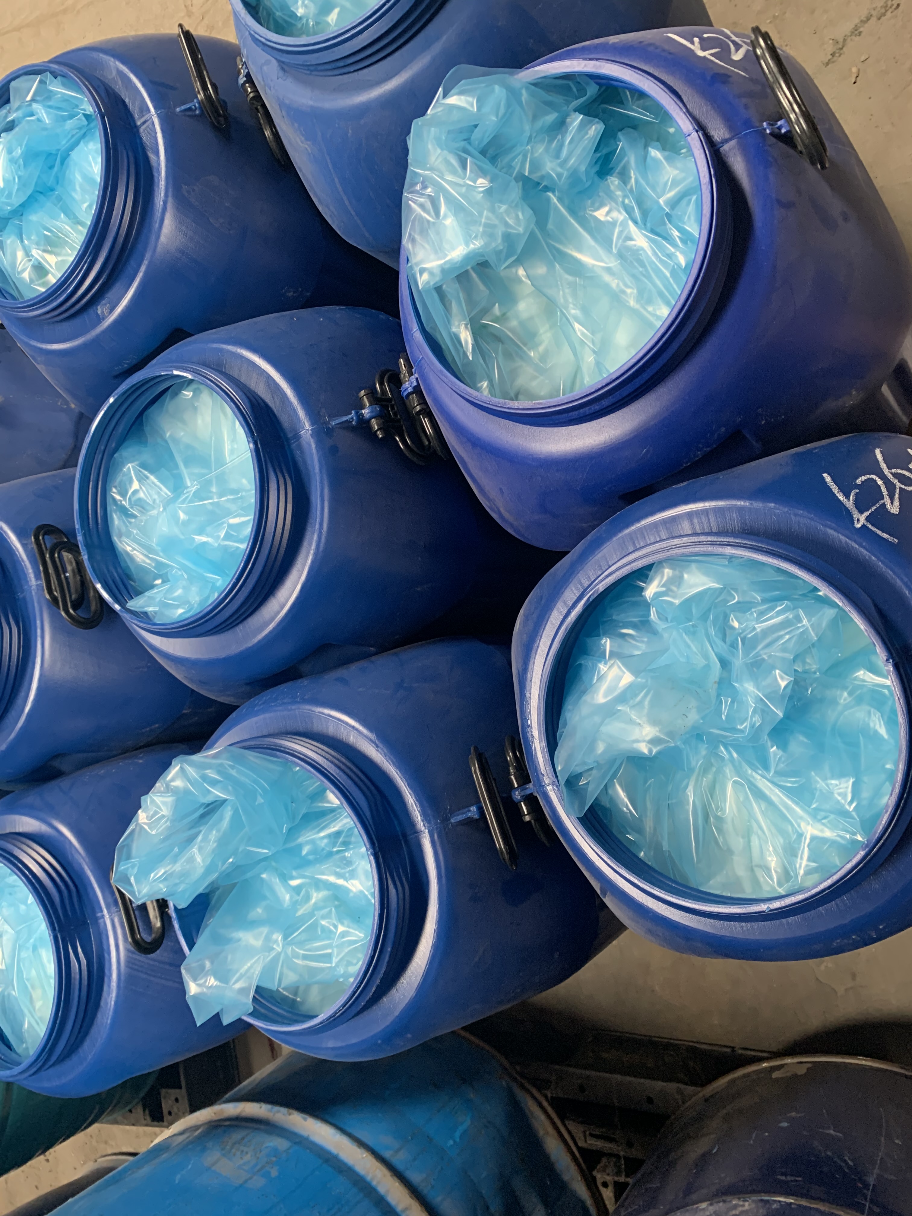 金立基壓紋紙材質包禮盒膠水批發(fā)