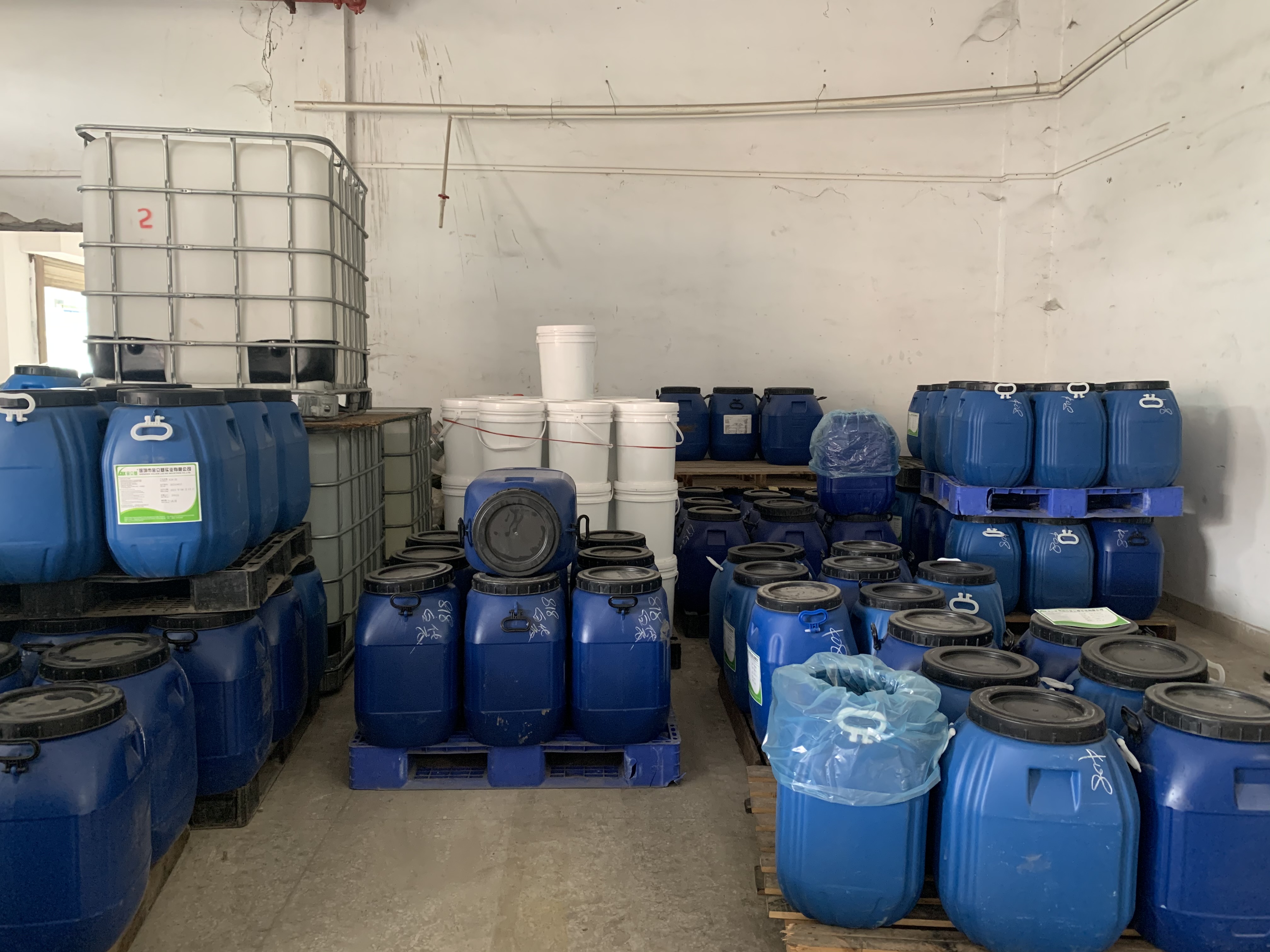 金立基紙塑膠水制作配方